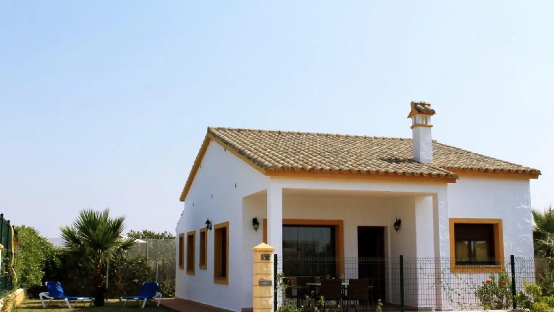 104958 - House In Conil De La Frontera Apartment